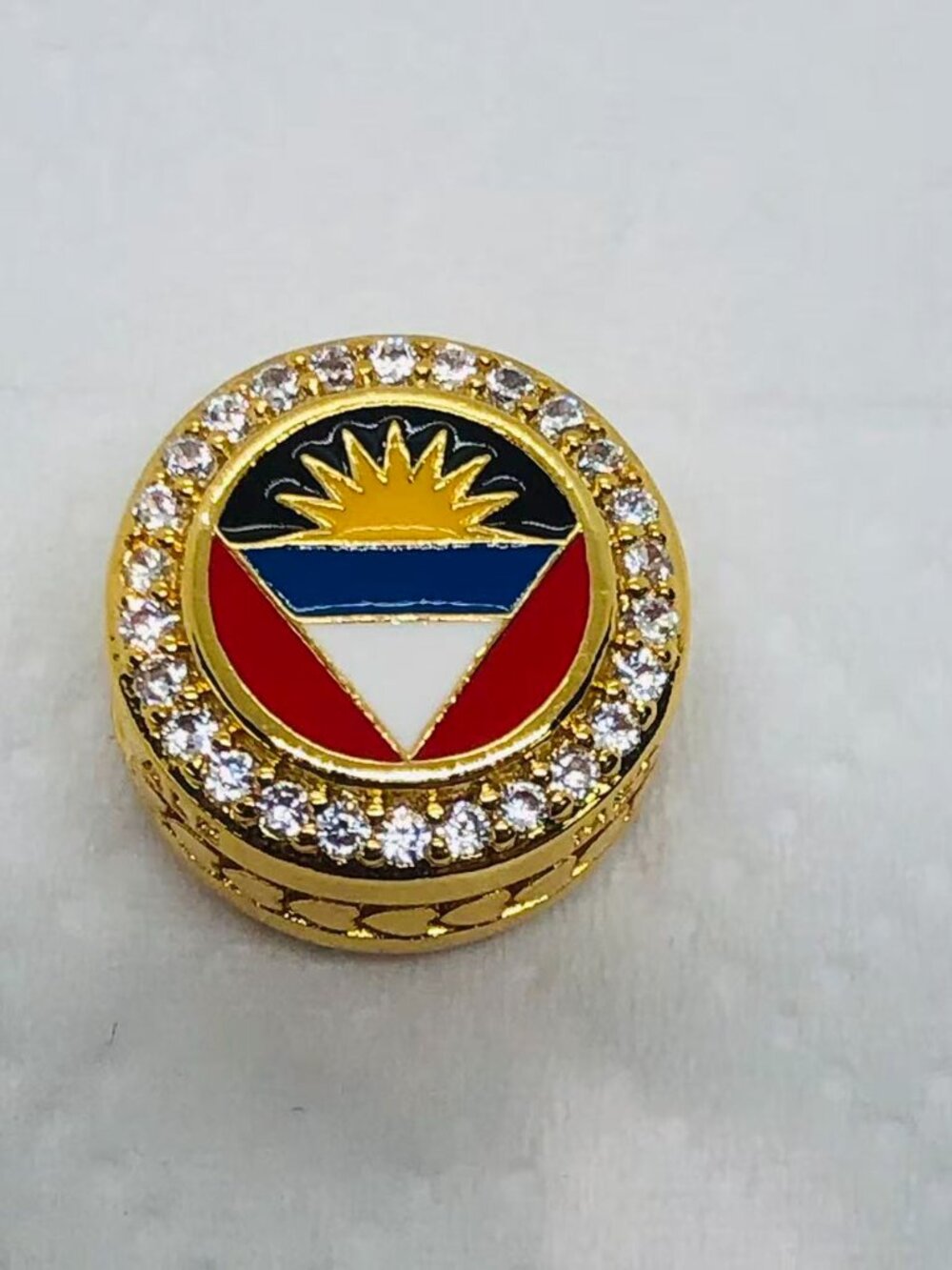 ✨ ✨PANDORA Country Of Antigua & Barbuda EXCLUSIVE Flag Button Charm